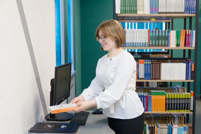 При поддержке ПАО «Газпром» в УГТУ открылась цифровая библиотека